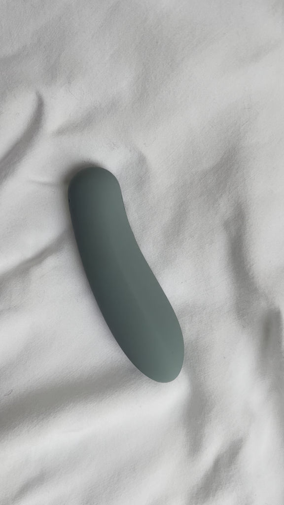 Bloomi's Play Mini Vibrator